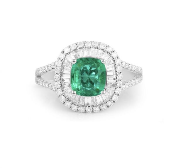 Emerald an Natural Diamond ring REF:228 ID:5850