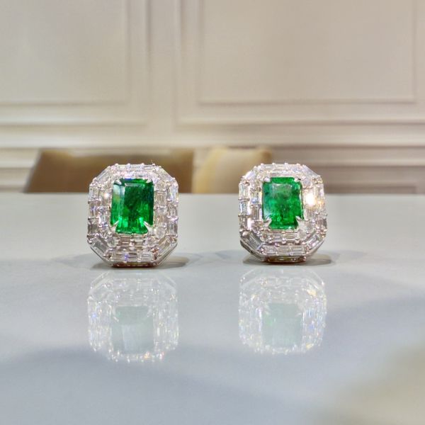 Earrings with Emeralds top quality  and Dimonds REF:190
