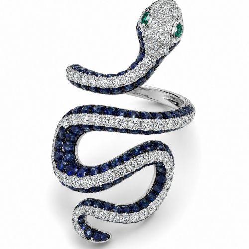 Exclusive "Venom Of Light" Collection 