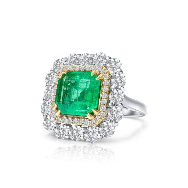 Ring " Colombian Royal" with natural Colombian emerald and diamonds REF:148