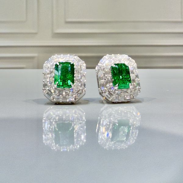 Earrings with Emeralds top quality  and Dimonds REF:190