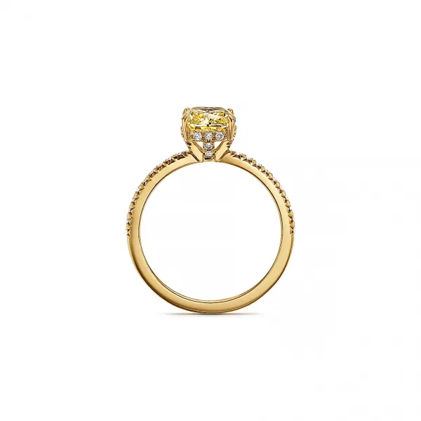 Ring with a Cushion-cut Yellow Diamond 